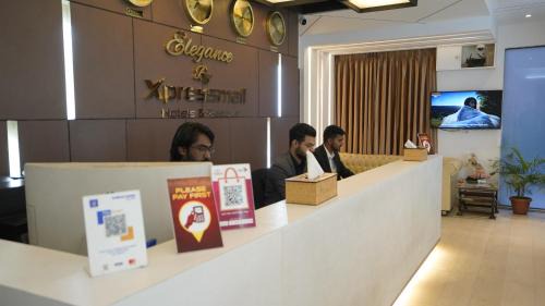 Uttara Hotel | Xpressmall Hotel near Dhaka Airport