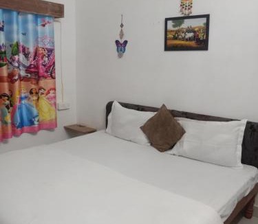Khajuraho House | Yoga homestay