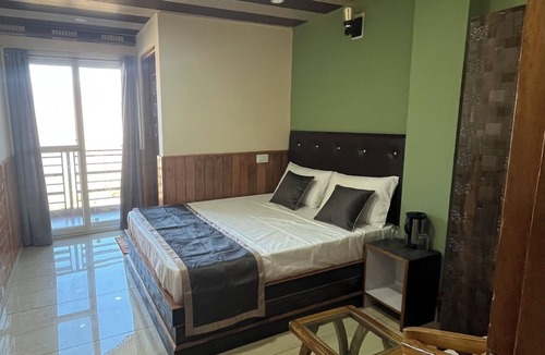 Sarahan Bed & Breakfast | You home away from home in the mountains.