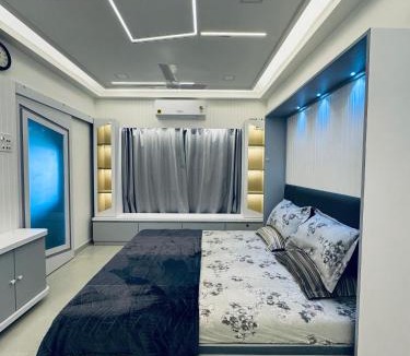 Goregaon West Apartment | Your home away from home