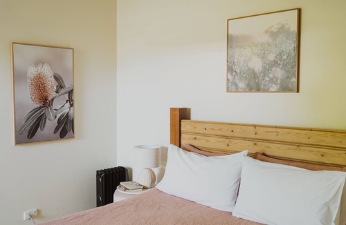 Centennial Park House | Your Sanctuary in the City of Albany