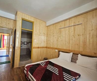 Kaza House | Yul-Gal Homestay By StayApart