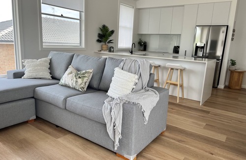 Anna Bay Apartment | Zala - whale watching with beautiful Ocean views 🌊☀️