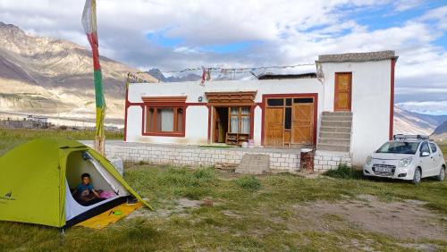 Kargil House | Zanskar Homestay and Camping