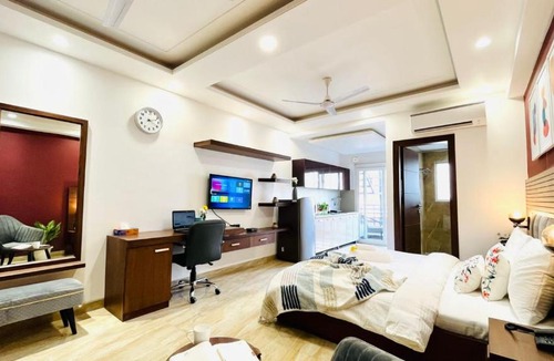 DLF Phase 3 Apartment | ZEN Studios - DLF CyberCity Gurgaon