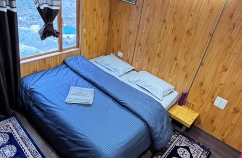 Jibhi Hotel | Zenden Stay And Cafe