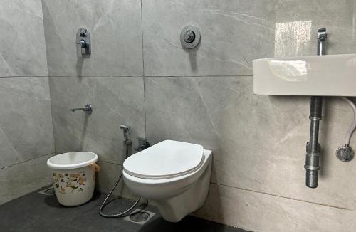 Marol Apartment | Zenith Service Apartments - Entire 2BHK Near Mumbai Airport and IIT Powai