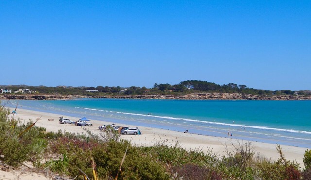 '128 The Esplanade' - Opposite Long Beach great for families. in Robe