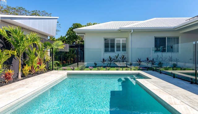 15 Ocean Avenue Cooya Beach Entire Home in Cooya Beach