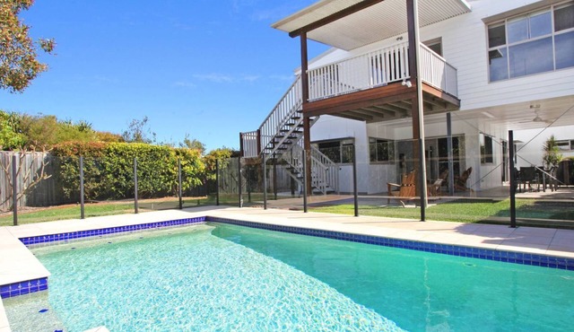 15 Wave Crescent, Mount Coolum in Mount Coolum