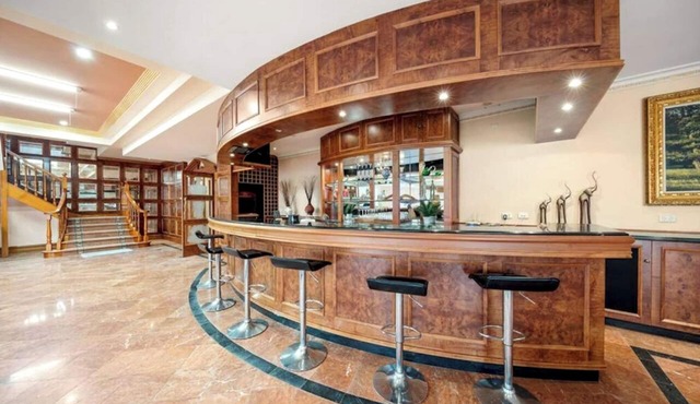 2 Single BR and 1Bd w/Cot and Shared Amenities! in Warrandyte