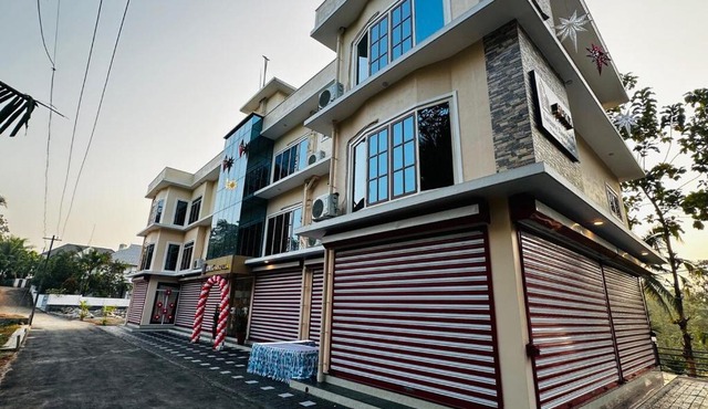 2BHK Villa Thodupuzha Town 5 min Family Group