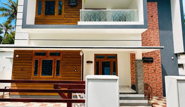3-bedroom house in gorgeous Varkala with cool AC