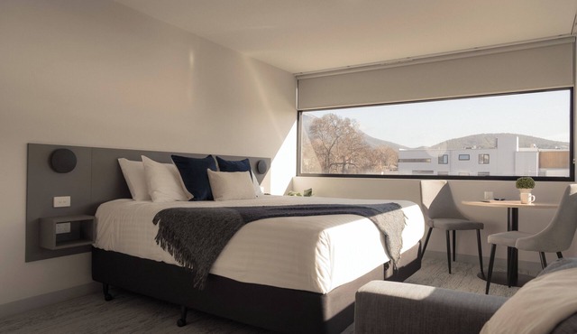 429 Apartments and Suites in Sandy Bay