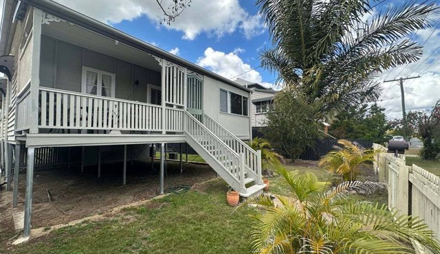45 Kent Street - The Whole House in Rockhampton City in Rockhampton