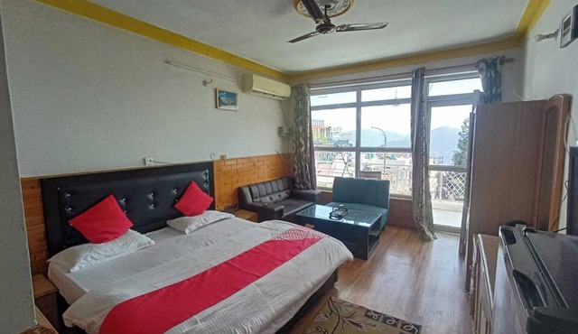 7-High Rock Hotel