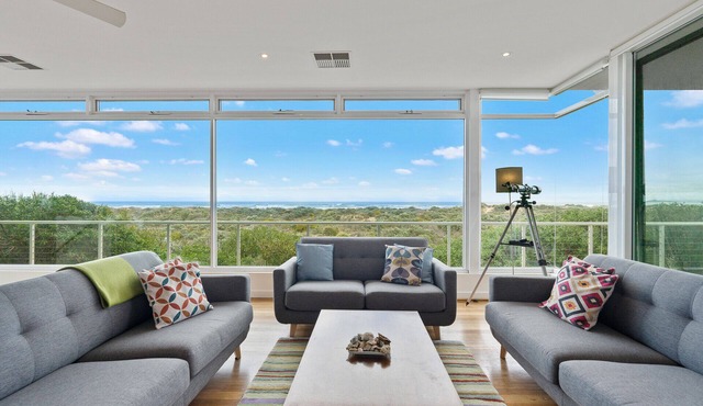 Absolute Luxury Beachfront Middleton in Middleton