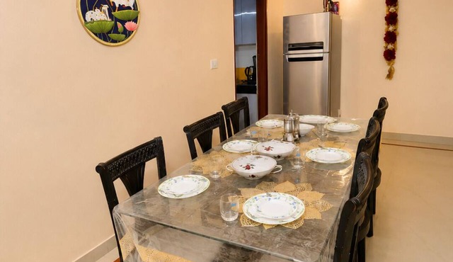 Agra Manor by Redolive10min Taj Mahal 3bhk in Agra