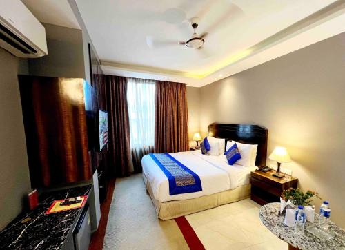 Airport Hotel The Grand Shoba Free Airport pickup or Drop