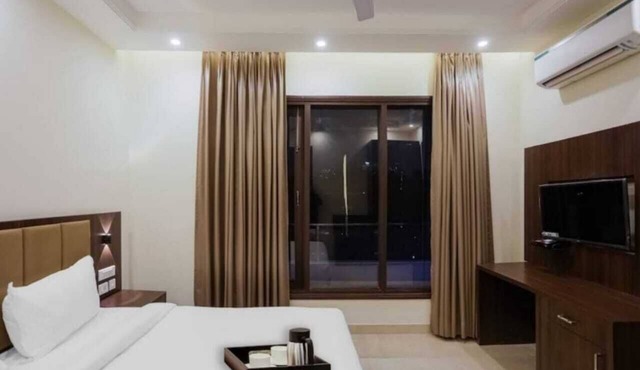 Akshay Hotel in Gurugram