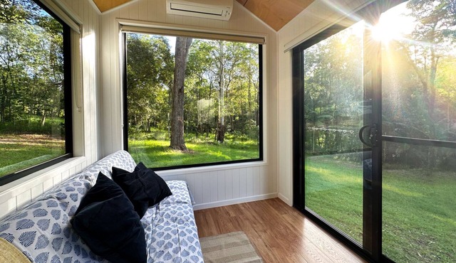 Amaroo Tiny Home Sanctuary - the perfect blend of wilderness and luxury in Lake MacDonald