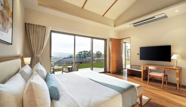 Ayati Resort & Spa in Kaswand