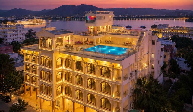 Barliyas Heritage Boutique Hotel Near Lake Pichola