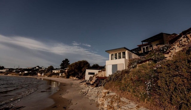 Beachfront Paradise in Opossum Bay in Opossum Bay