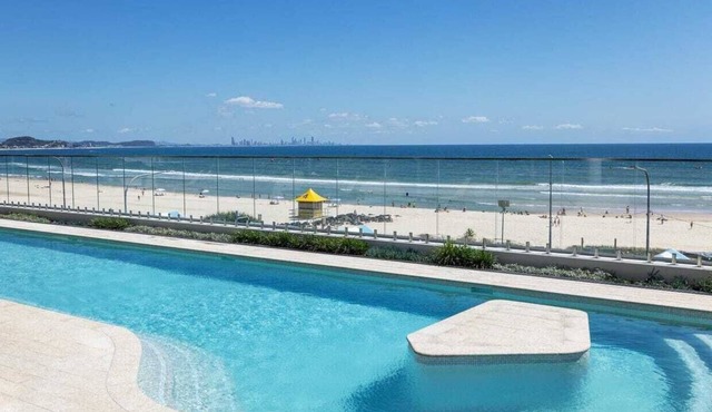 Beachside Luxury Escape with 5 Star amenities! in Coolangatta