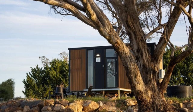 Beckford Tiny House 1 by Tiny Away in Marchmont
