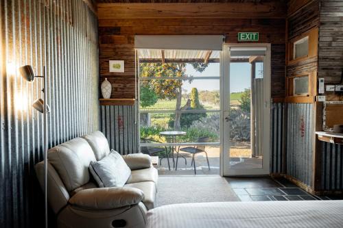 Bed in a Shed Vineyard Stay in Watervale