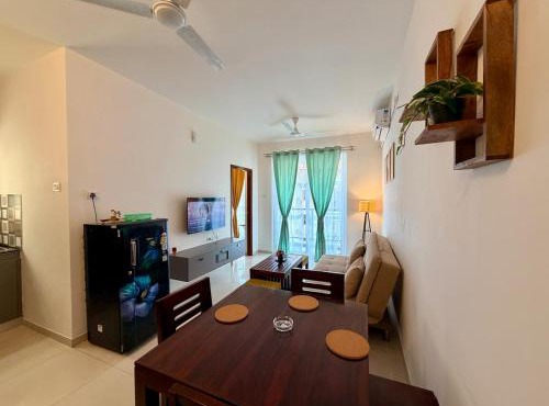 Blu Casetta Resor style 1BR Apt By Amoret homes