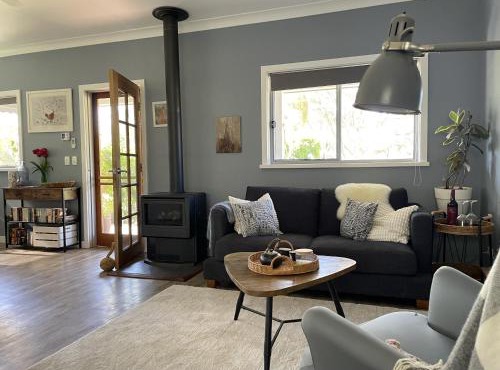 Blue Gate Cottage in Indigo Upper