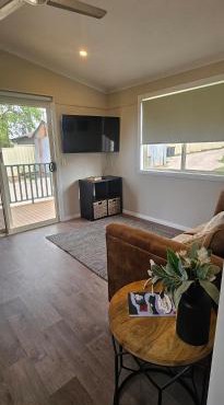 BNB on Cypress in Leeton