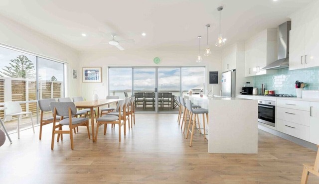 Boomer Beach Retreat—Family Escape by the Sea in Port Elliot