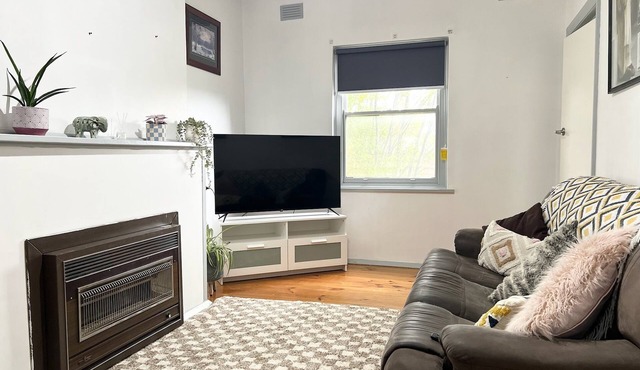 Budget-Friendly 3-Bedroom Stone Home Mt Gambier in Mount Gambier
