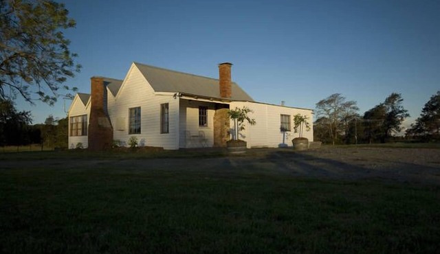 Buttons Cottage underneath the Milky Way in Nietta