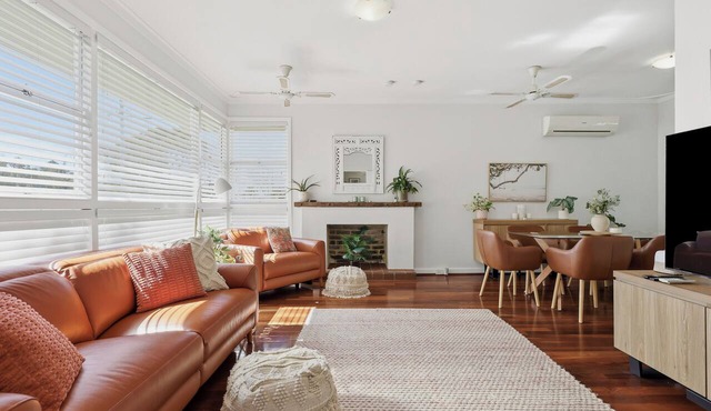 Central Rockingham 4BR | Garden, Beaches & Shops in Rockingham