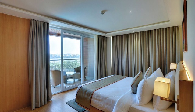 Clarion Hotel Bangalore in Bengaluru