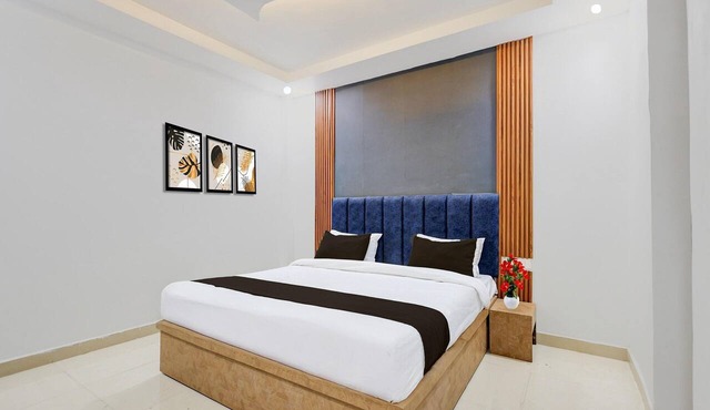 Classic Townhouse Geeta Nagar Metro in Kanpur