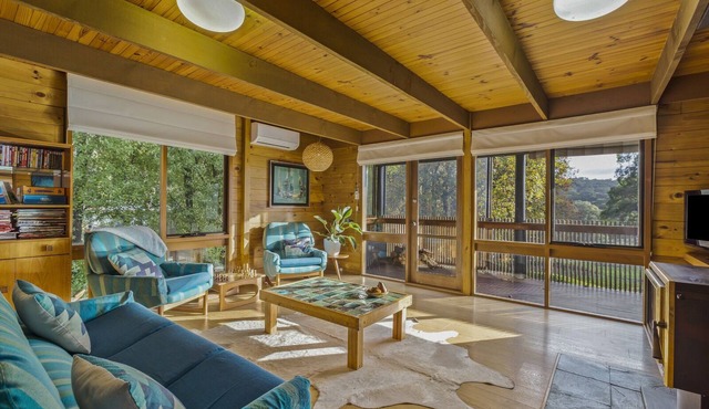 cosy, fireplace, outdoor bath in Forrest