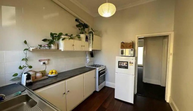 Cosy Flat metres from Rottnest Ferry - Hosted by CanStay in Fremantle