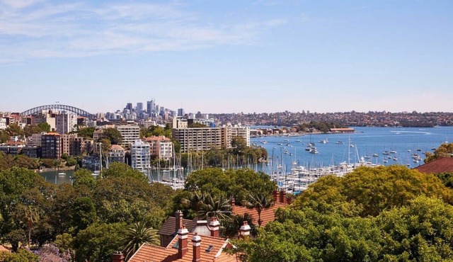 Cosy Studio with Rooftop Terrace and Bay Views in Darling Point