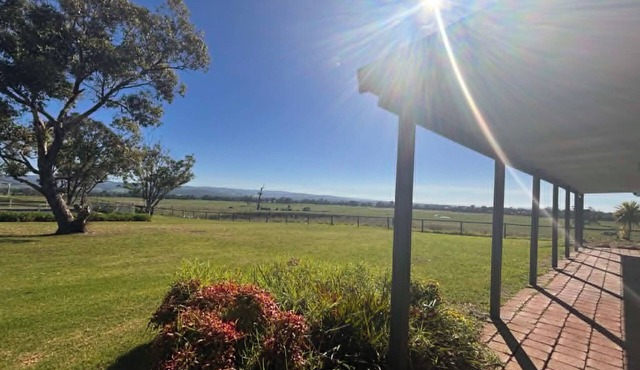 Cottage Farm Retreat - Forest Lodge Farm in Jack River