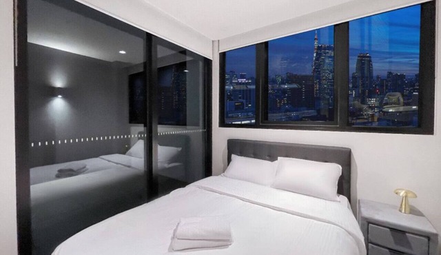 Cozy west Melbourne 2b apartment in West Melbourne