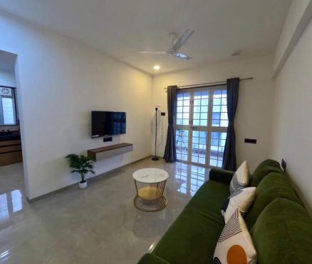 Crane House - Spacious 2BHK AC Flat by Bleisure