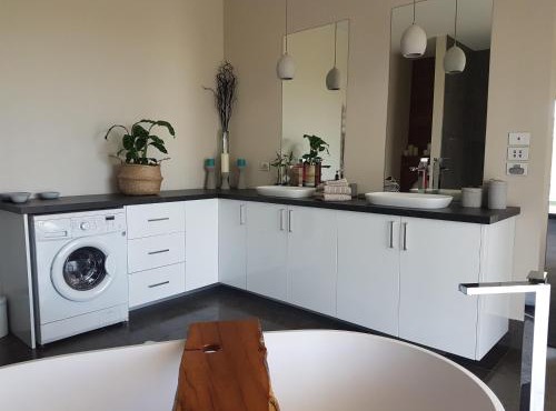 Dale View Luxury Accommodation in Glenaroua