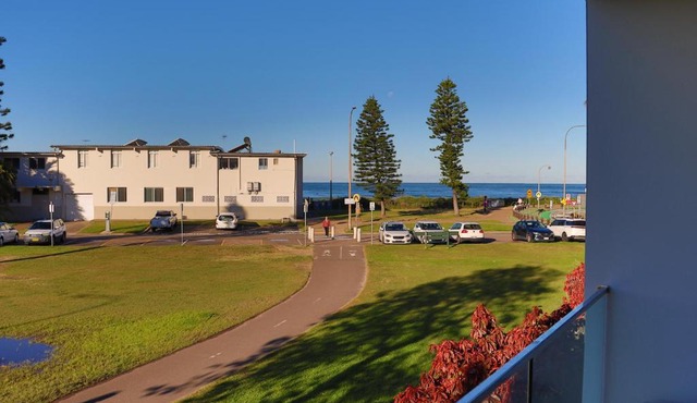 Dee Why Beach - Surfrider Studio 8 in Deewhy