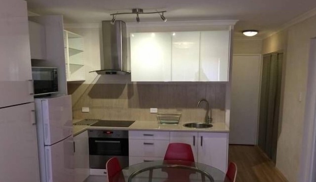 Dolphin 2 Bedroom 2 bathroom Apartment in Mandurah