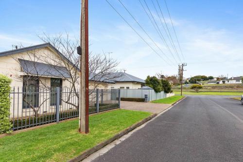 Domain Two Apartment in Mount Gambier